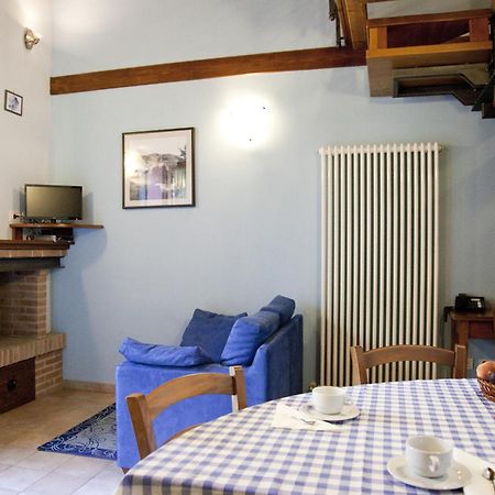 Country House Angelo Blu Urbania Habitación foto