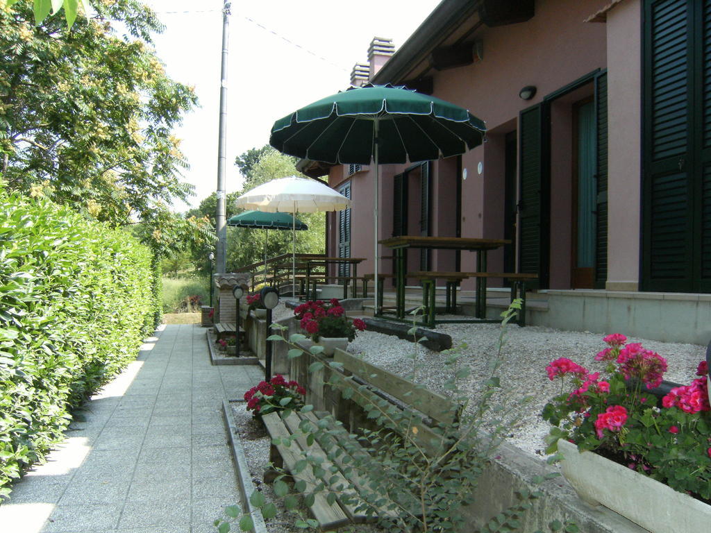 Country House Angelo Blu Urbania Exterior foto